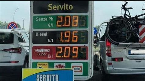 benzina prezzi vicino a me